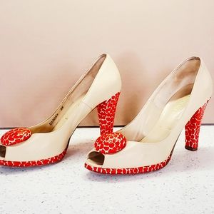Bruno Magli Cream and Orange Pumps